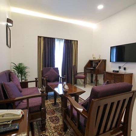 The Orchid Hotel Hinjewadi Pune Exterior photo